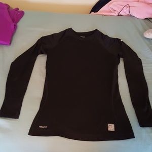 Warm nike long sleeve shirt